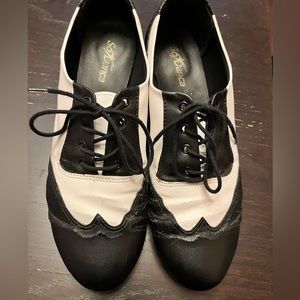 So Danca adult tap shoes